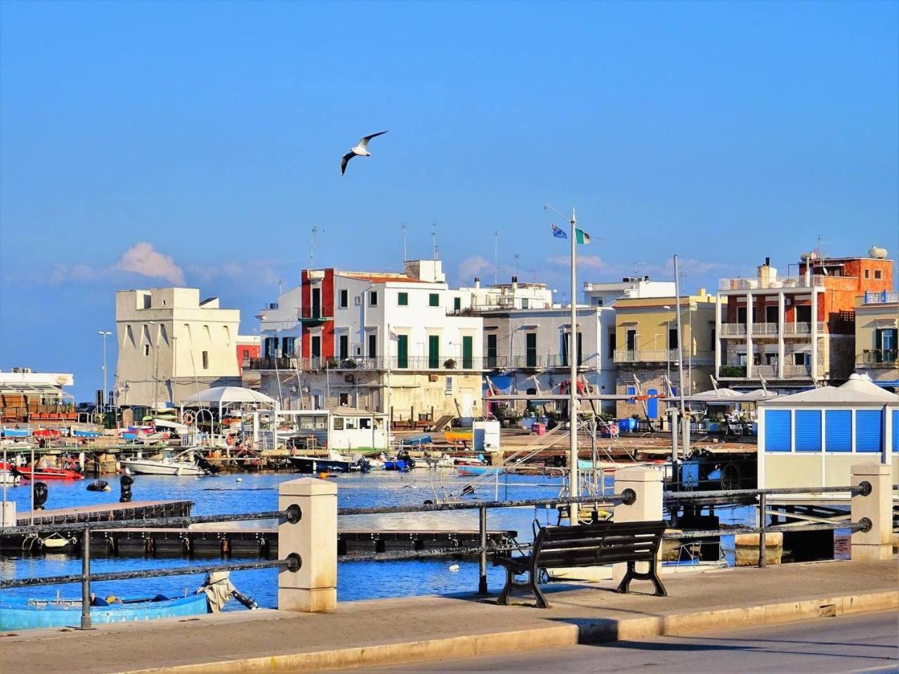 La Casa Del Pescatore N 33 - Porto Di St Spirito Μπάρι Εξωτερικό φωτογραφία